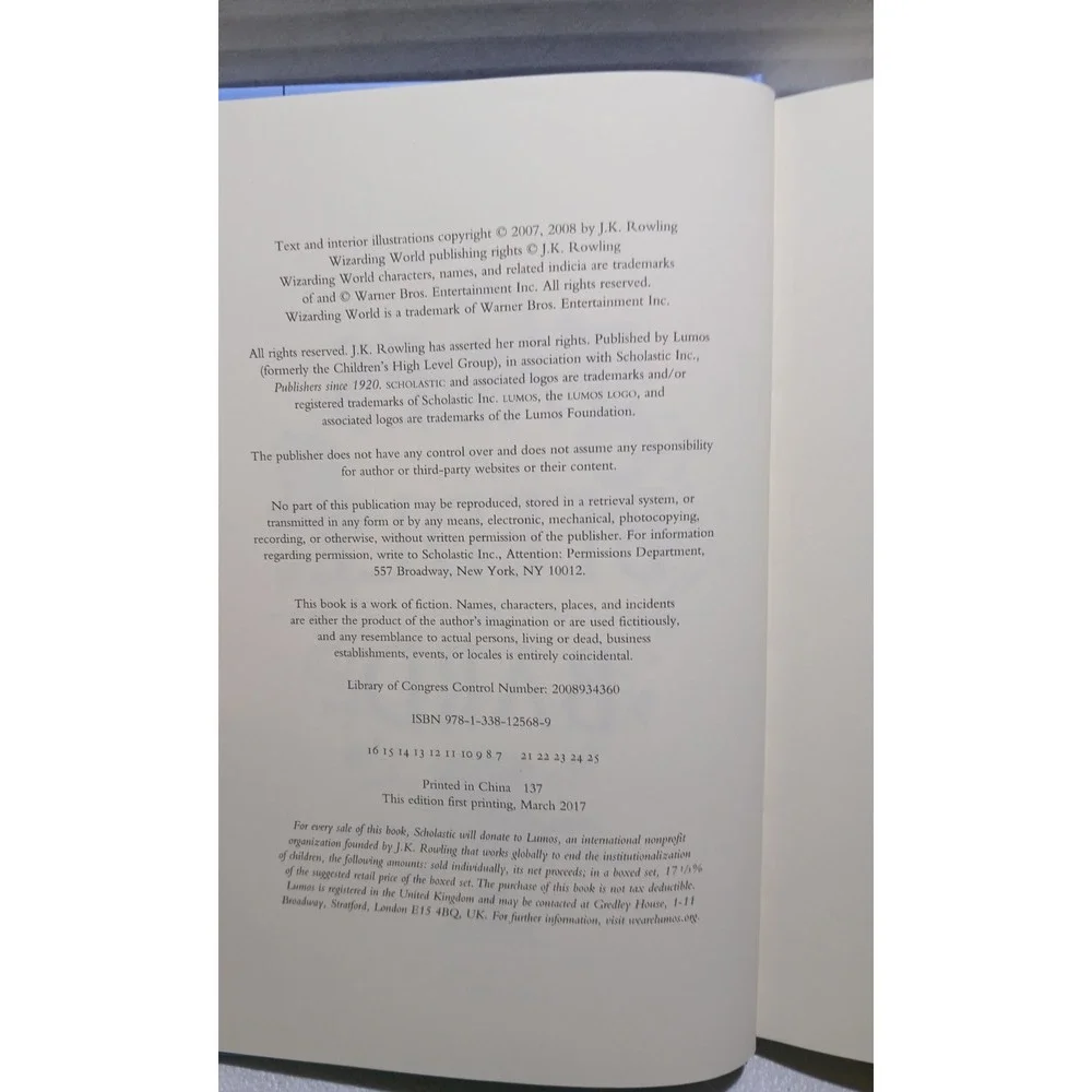 JK Rowling Hogwarts Library Hardcover Box Set with a Harry Potter Tie‎ 2017 #B49